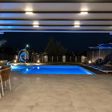 Mysarti Villa