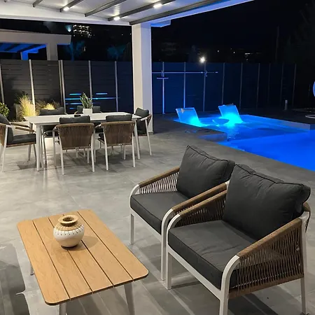 Mysarti Villa *